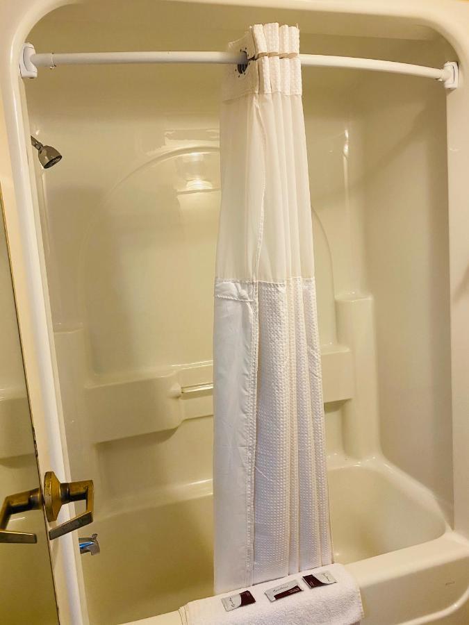 Harrisonville Inn&Suites Extérieur photo